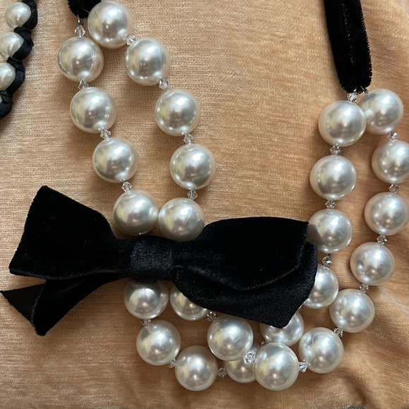 Bundles faux pearl necklaces - Picture 4 of 4
